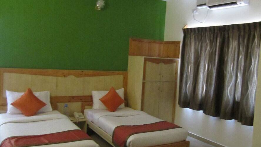 Zip Rooms Premium Services Indiranagar, Bangalore 4